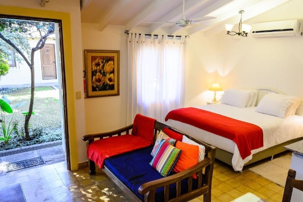La Casona Hotel Boutique (Fernando de la Mora)
